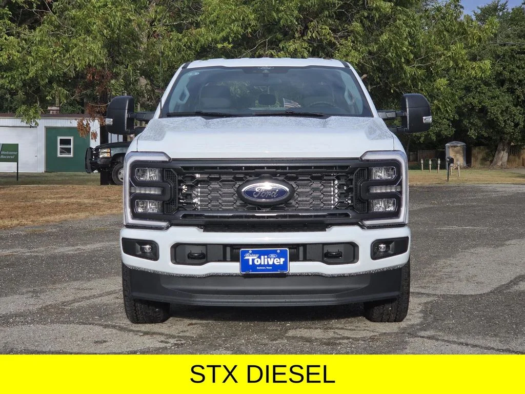 New 2026 Oxford White Ford F-250® XL image 3
