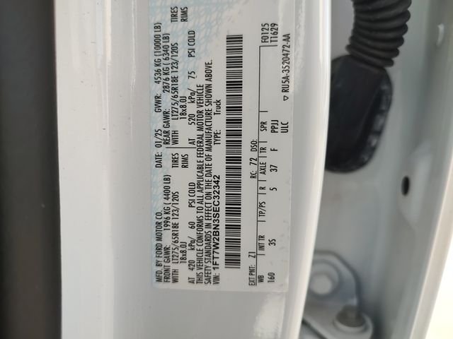 Used 2025 White Ford XLT image 32