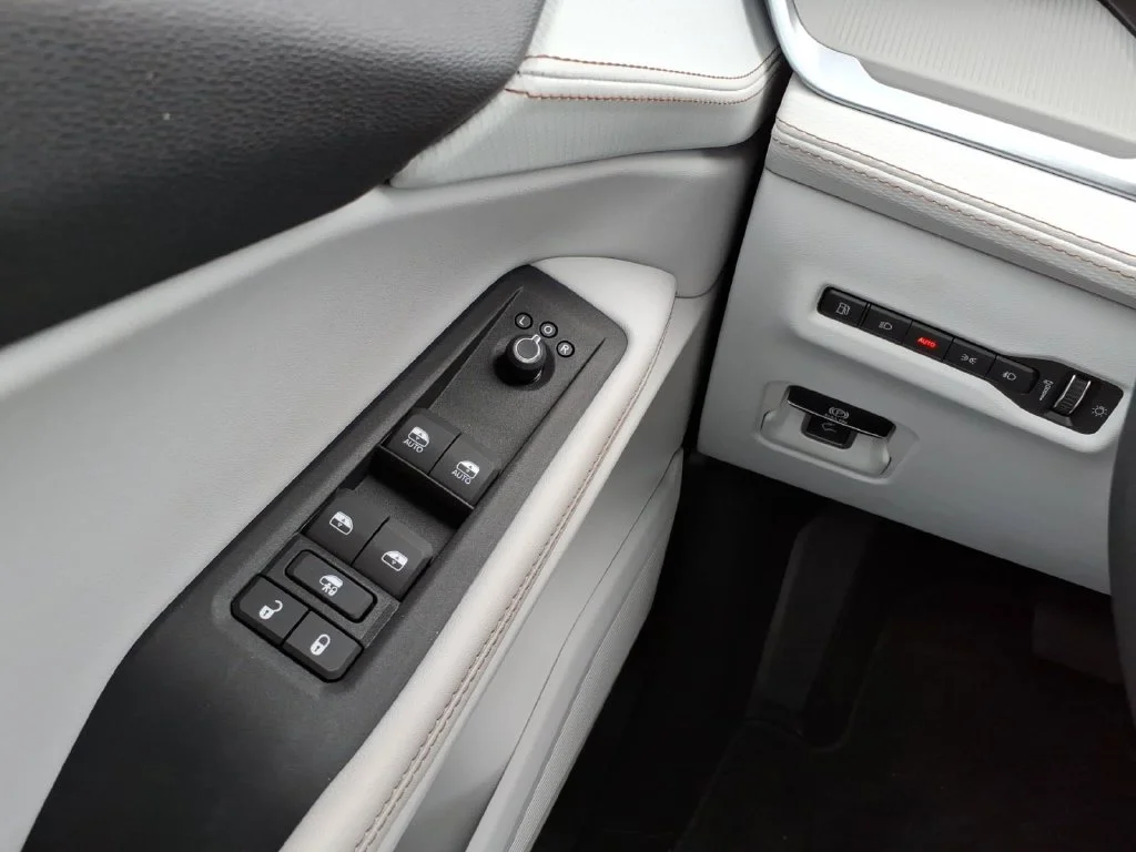 2026 Jeep Cherokee Limited - Photo 19