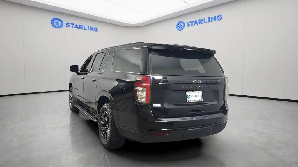 Used 2023 Black Chevrolet Z71 image 7