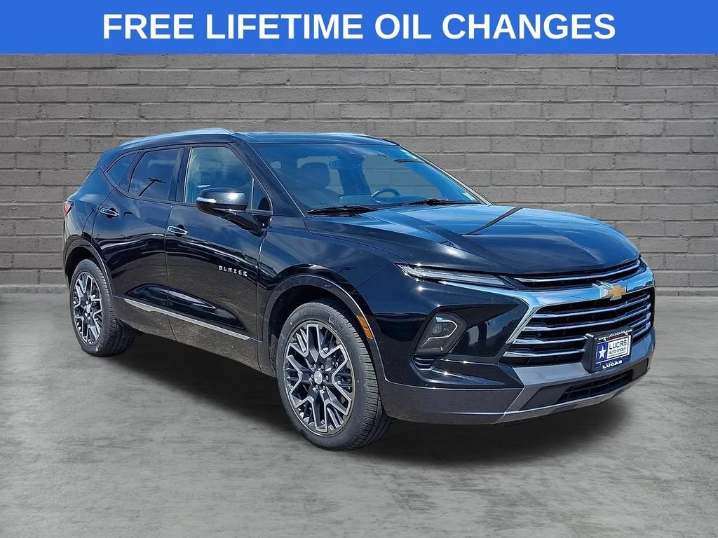 Used 2025 Black Chevrolet Premier image 43
