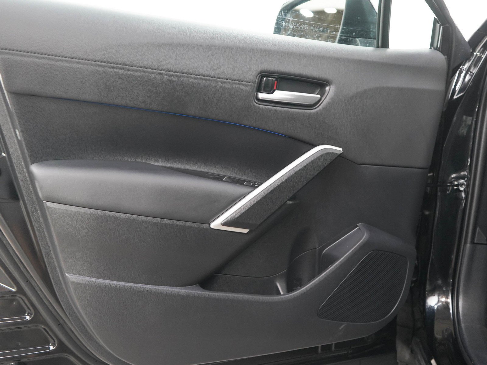 Used 2025 Jet Black Toyota XLE image 20