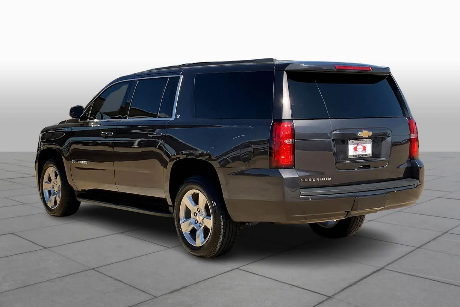 Used 2018 TUNGSTEN METALLIC Chevrolet LT image 10