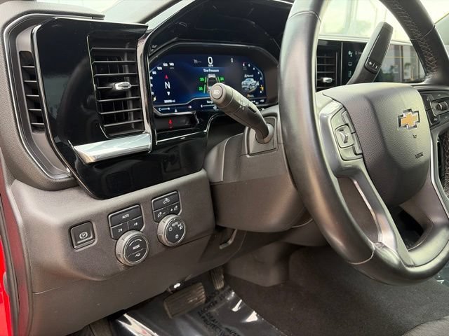 2023 Chevrolet Silverado 1500 LT - Photo 11
