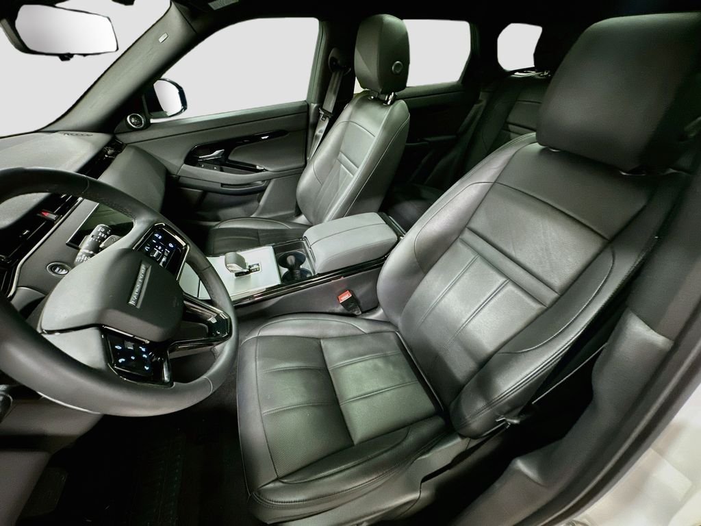 Certified Used 2025 White Land Rover S image 5