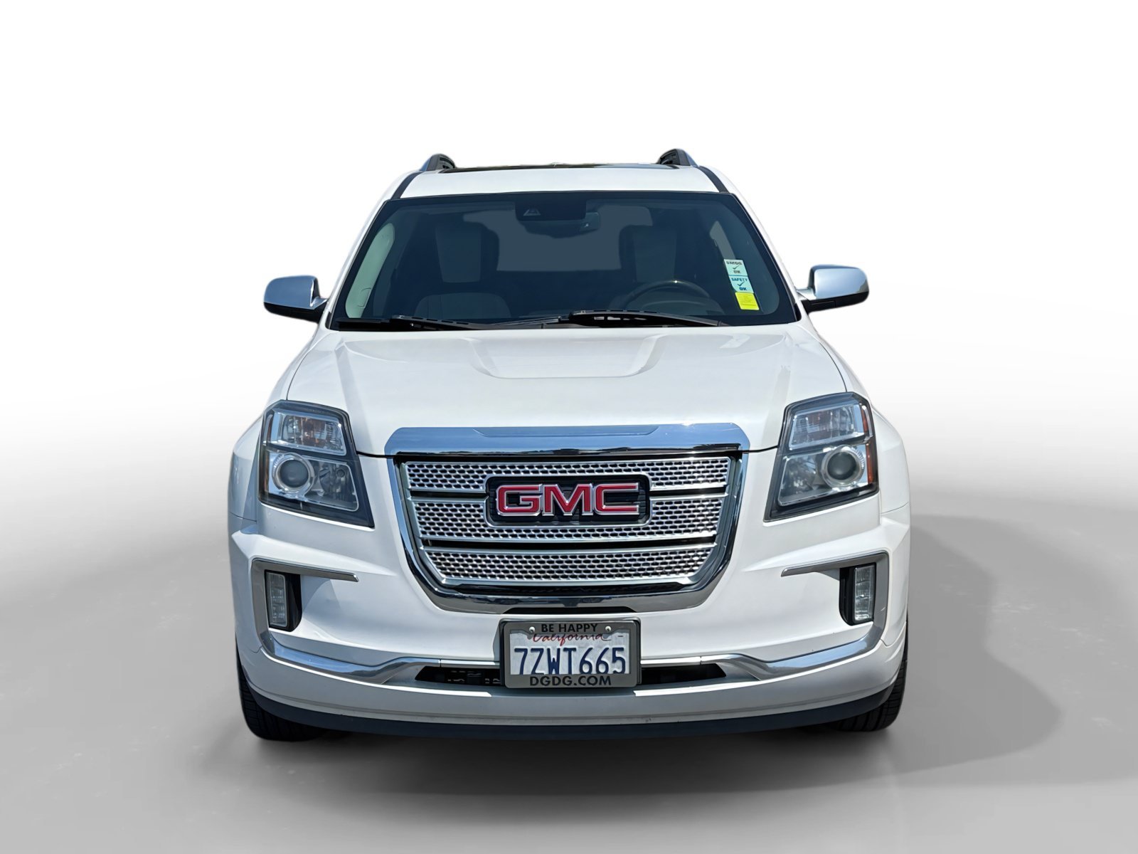 Used 2016 White Frost GMC Denali image 8