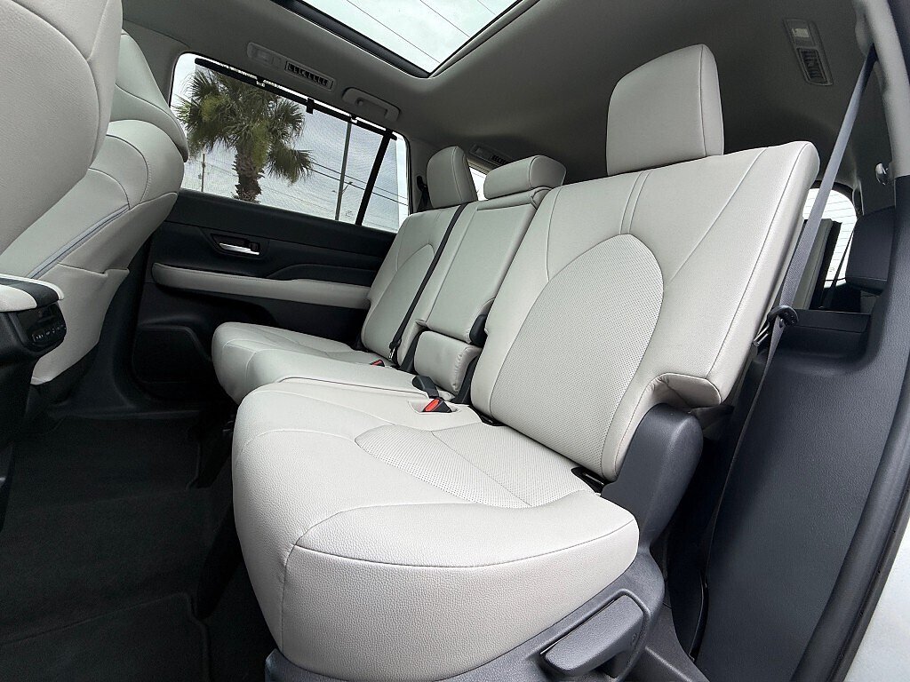 Used 2026 GRAY Toyota XLE image 12