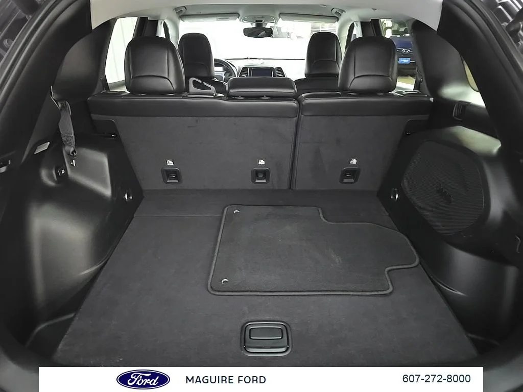 Used 2020 Gray Jeep Limited image 11