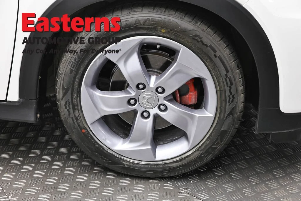 Used 2021 White Honda LX image 29