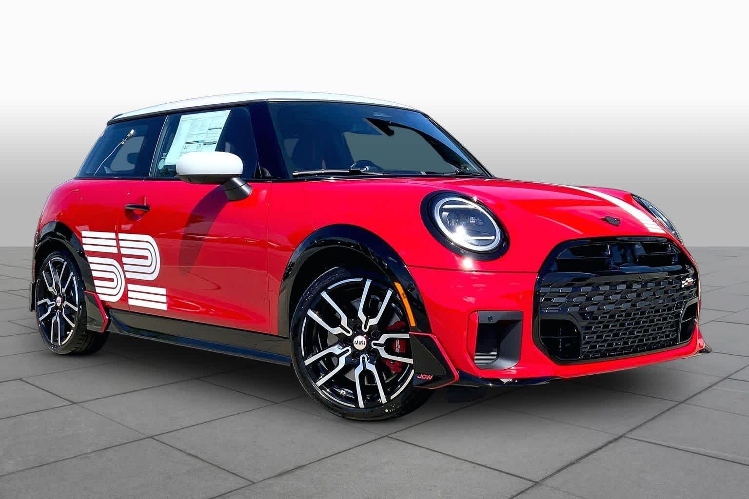 New 2026 Chili Red II MINI Iconic image 2