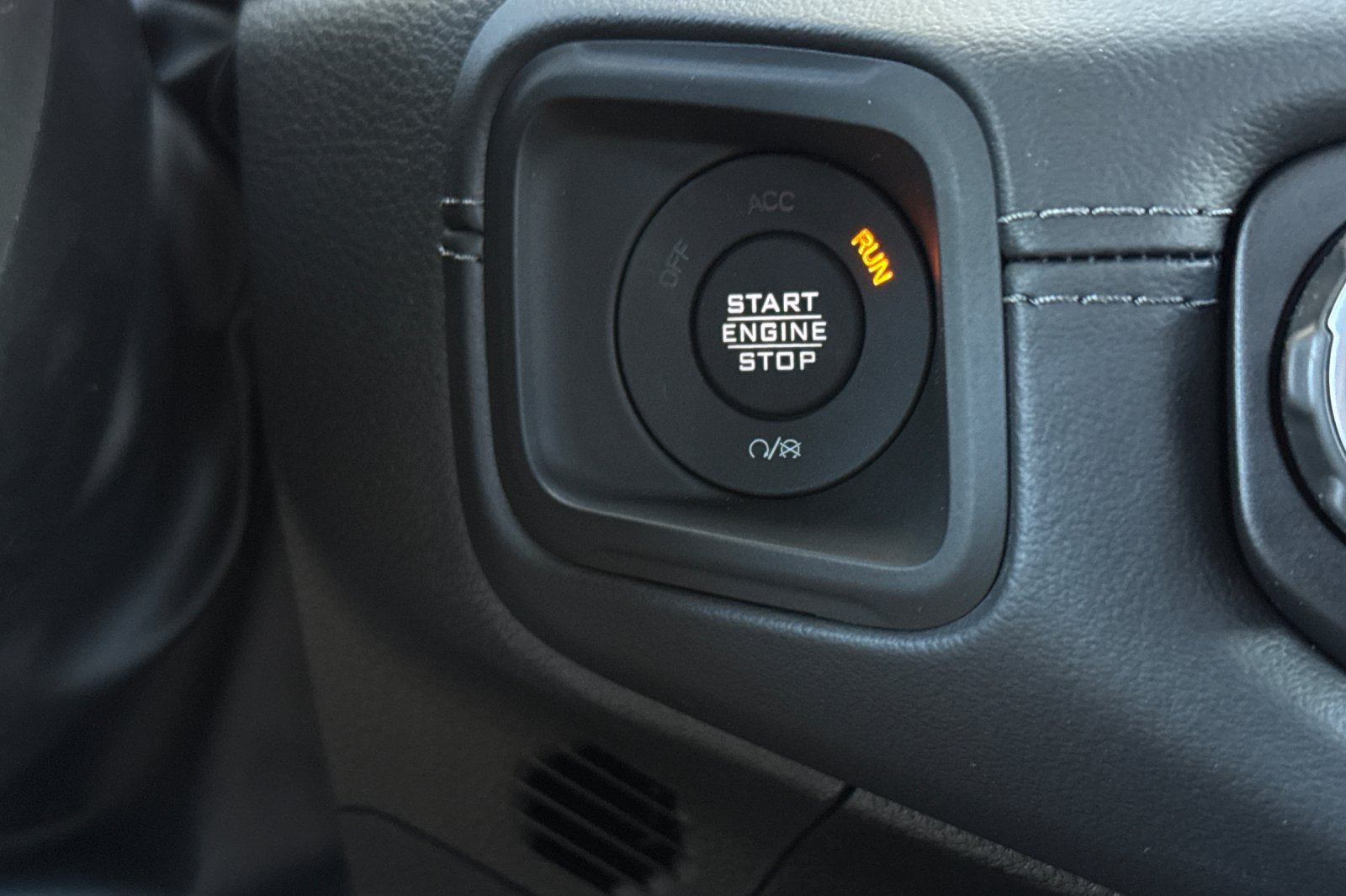 2025 Jeep Gladiator High Tide - Photo 21