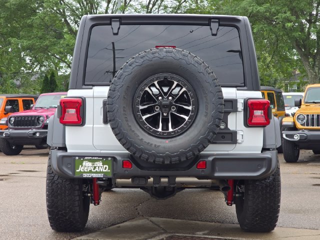 New 2026 Bright White Clear-Coat Exterior Paint Jeep Willys image 30