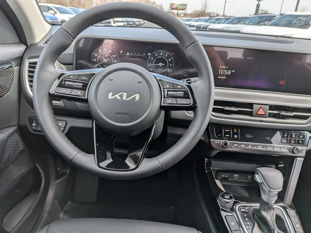 New 2026 White Kia EX image 11