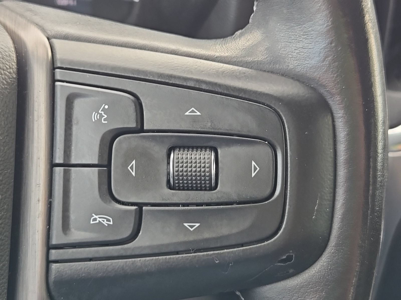 Used 2021 ONYX BLACK GMC Denali image 21