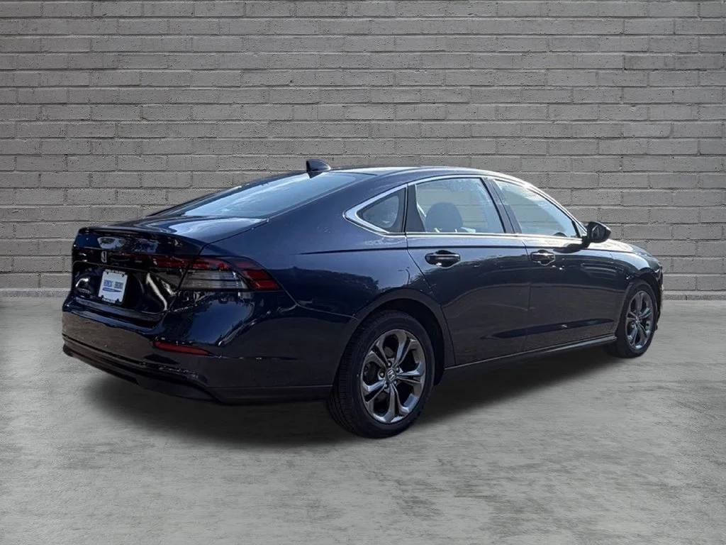 2024 Honda Accord EX - Photo 12