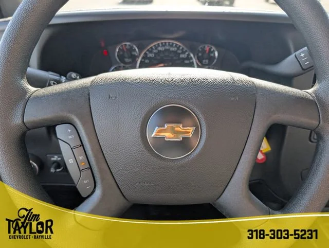 2025 Chevrolet Express Cargo Work Van - Photo 25