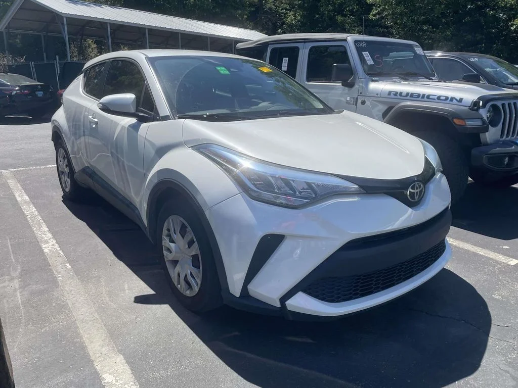 Used 2021 Blizzard Pearl Toyota LE image 1