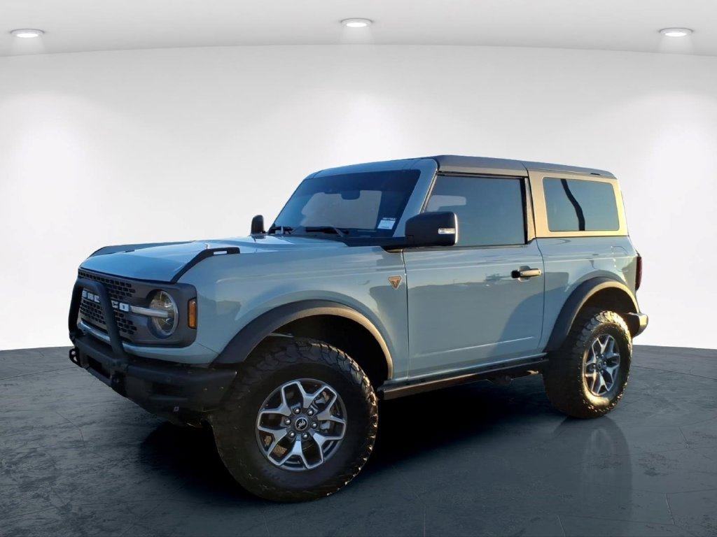 Used 2024 Green Ford Badlands image 2