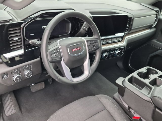 Used 2026 Onyx Black GMC Elevation image 10