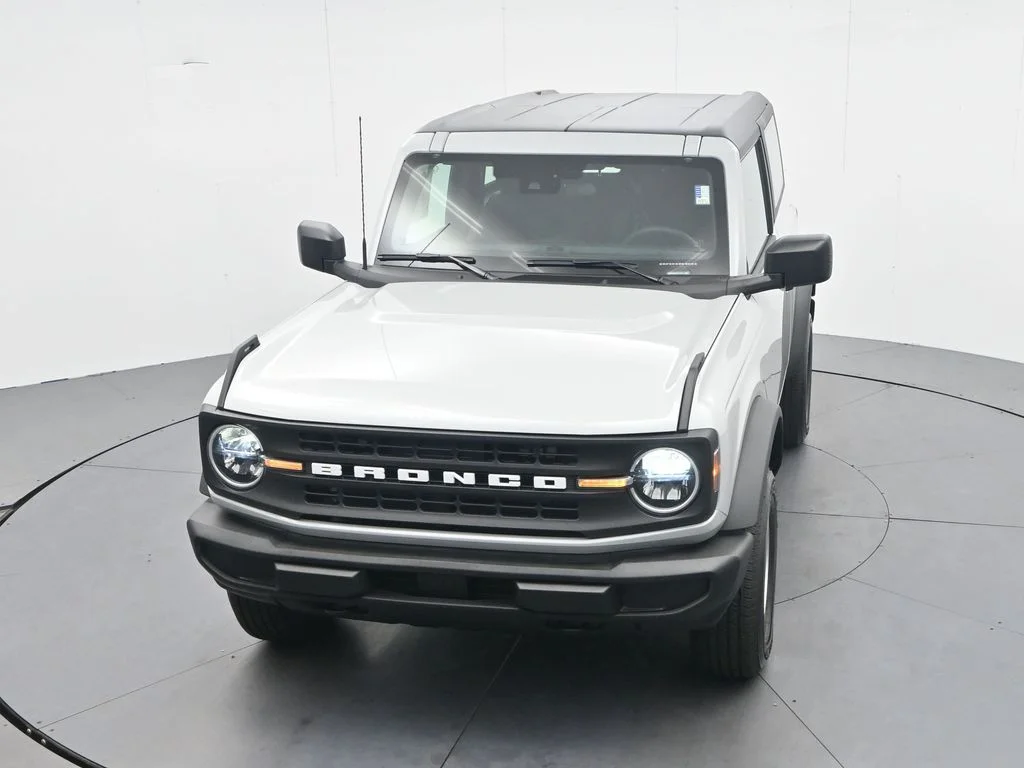 New 2026 Avalanche Gray Ford Base image 22