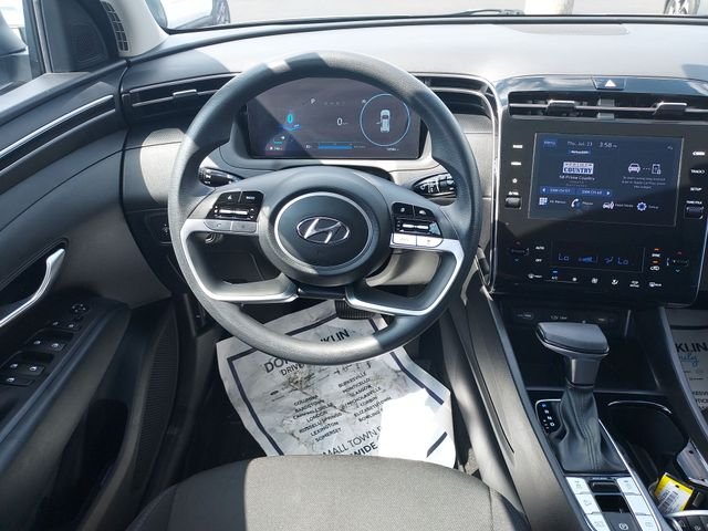Used 2024 Silver Hyundai SEL image 16