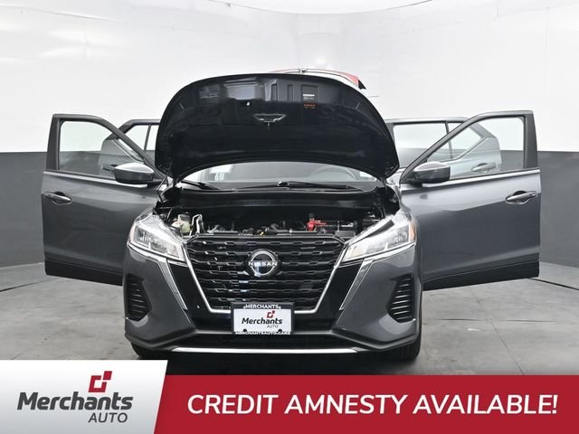 Used 2024 Gray Nissan SV image 42