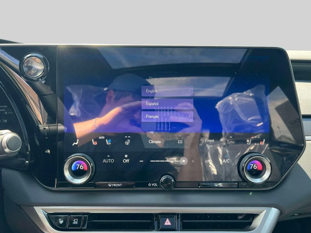 2026 Lexus RX 350h Luxury - Photo 28