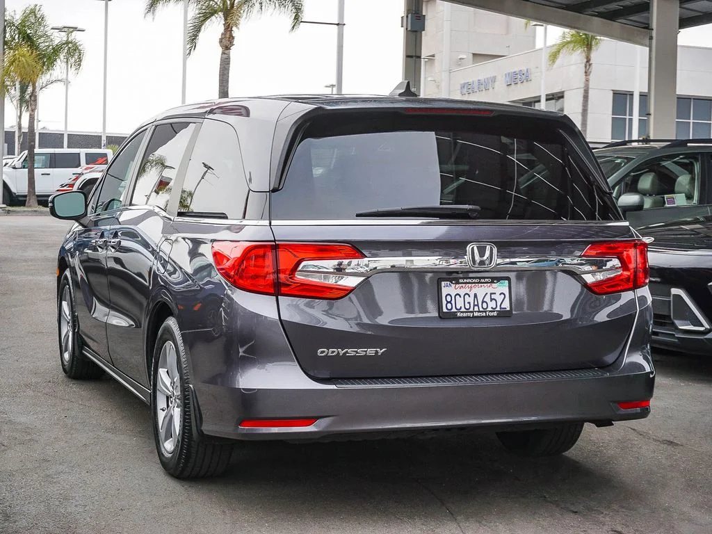 Used 2018 Gray Honda EX-L image 5