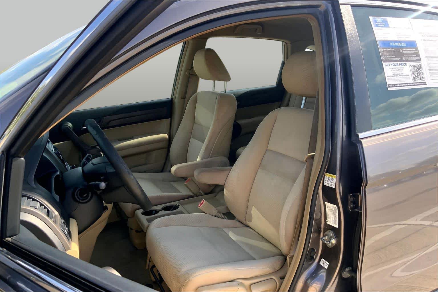 Used 2009 Borrego Beige Metallic Honda LX image 7