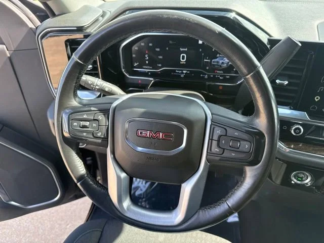 Used 2022 Titanium Rush Metallic GMC Elevation image 20