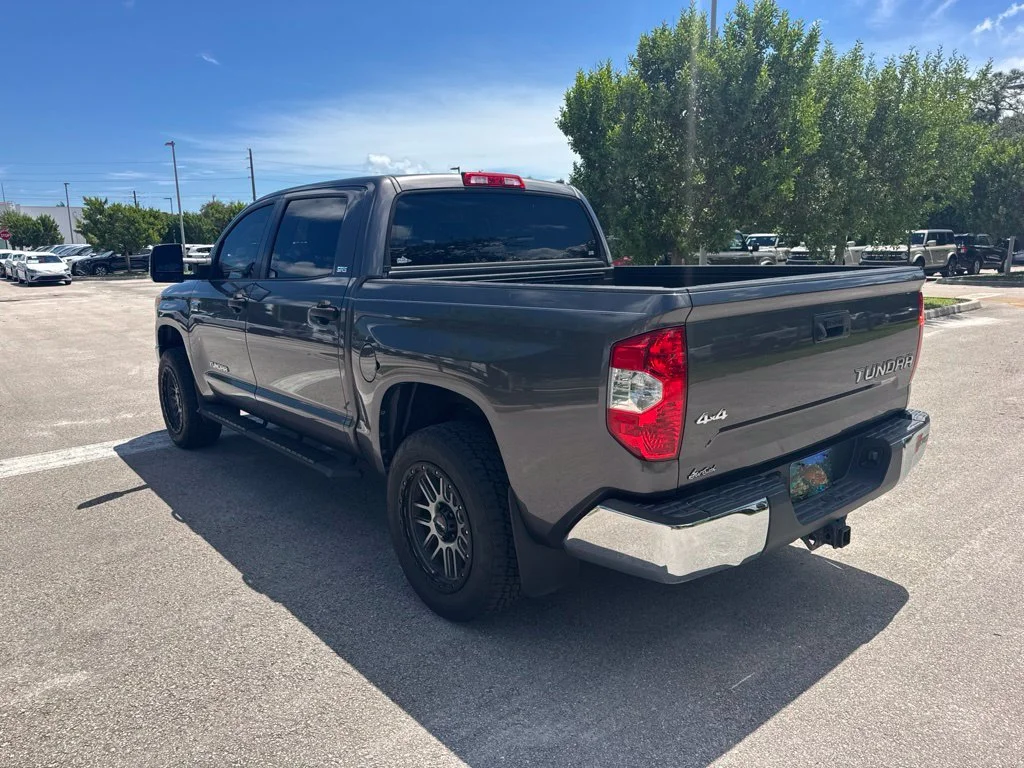 Certified Used 2017 Magnetic Gray Metallic Toyota SR5 image 6