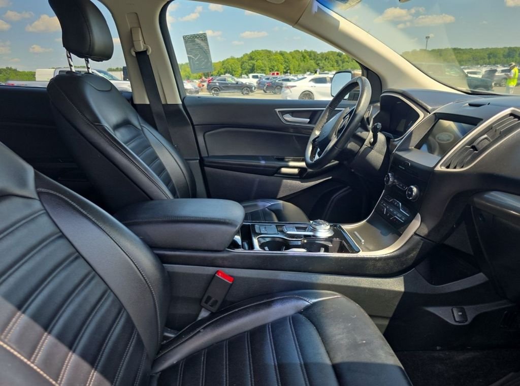 Used 2019 Stone Gray Metallic Ford SEL image 7