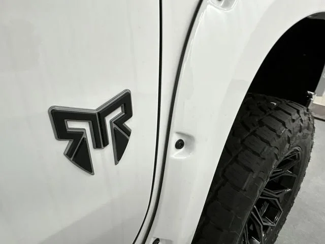 2025 Chevrolet Silverado 1500 LTZ - Photo 36