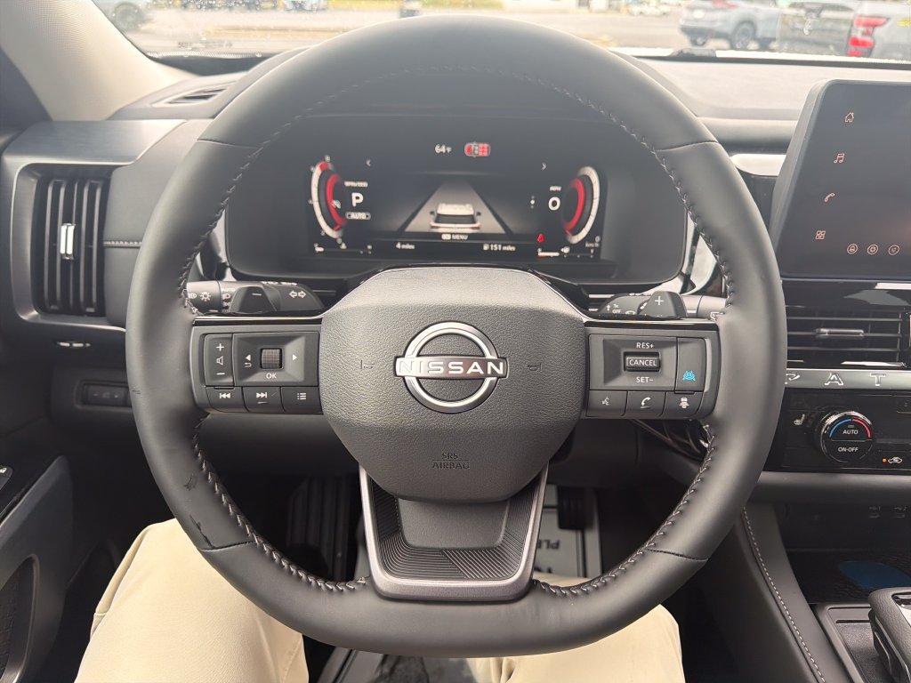 New 2026 White Nissan SL image 16