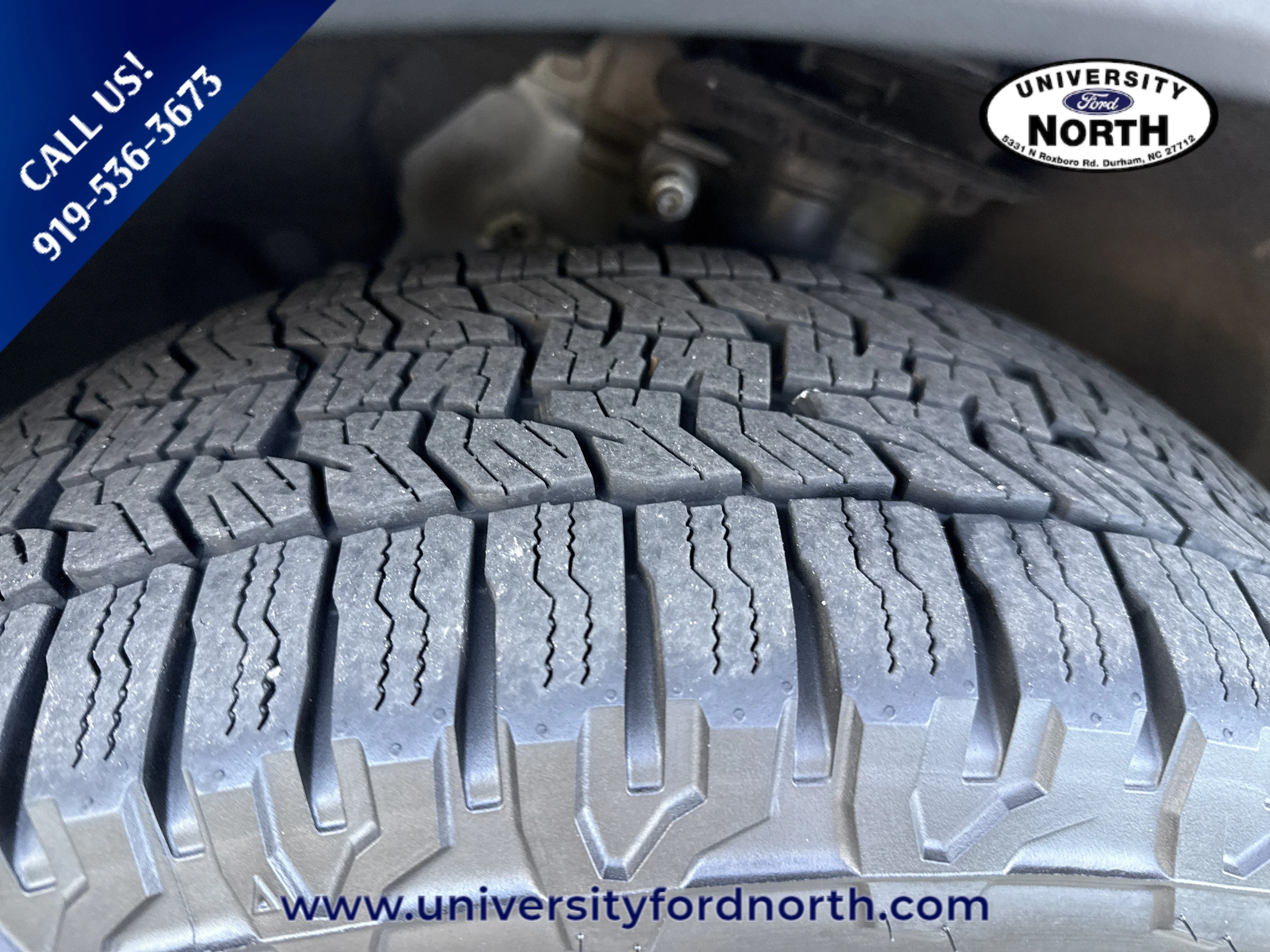 Used 2024 Carbonized Gray Metallic Ford Badlands image 10