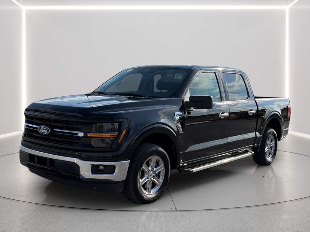 Used 2025 Black Metallic Ford XLT image 12