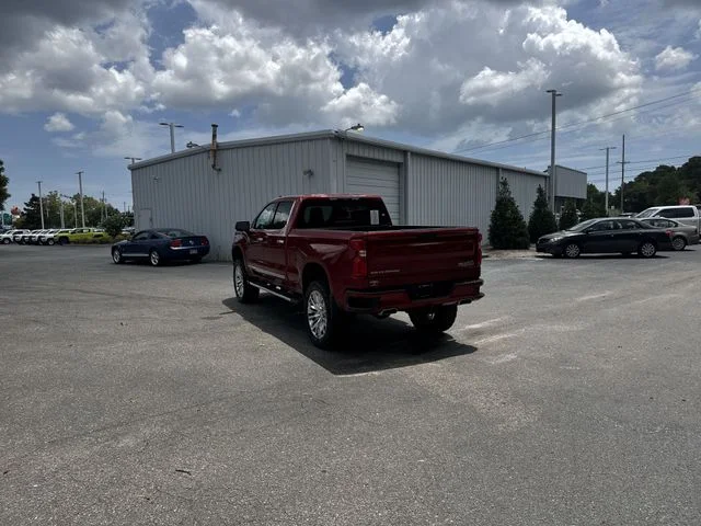 Used 2022  Chevrolet High Country image 7