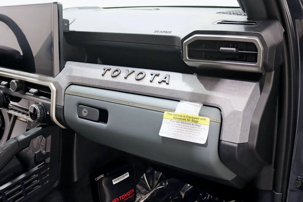 2025 Toyota Tacoma Hybrid Trailhunter