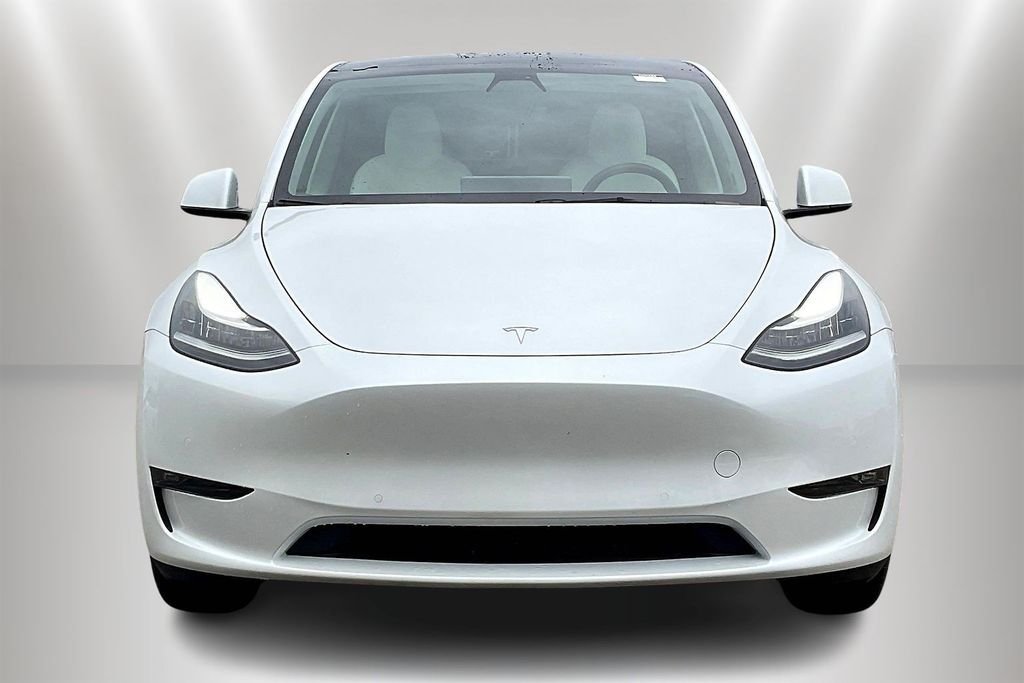 Used 2022 Tesla Model Y Long Range with VIN 7SAYGDEE2NF418677 for sale in Naperville, IL