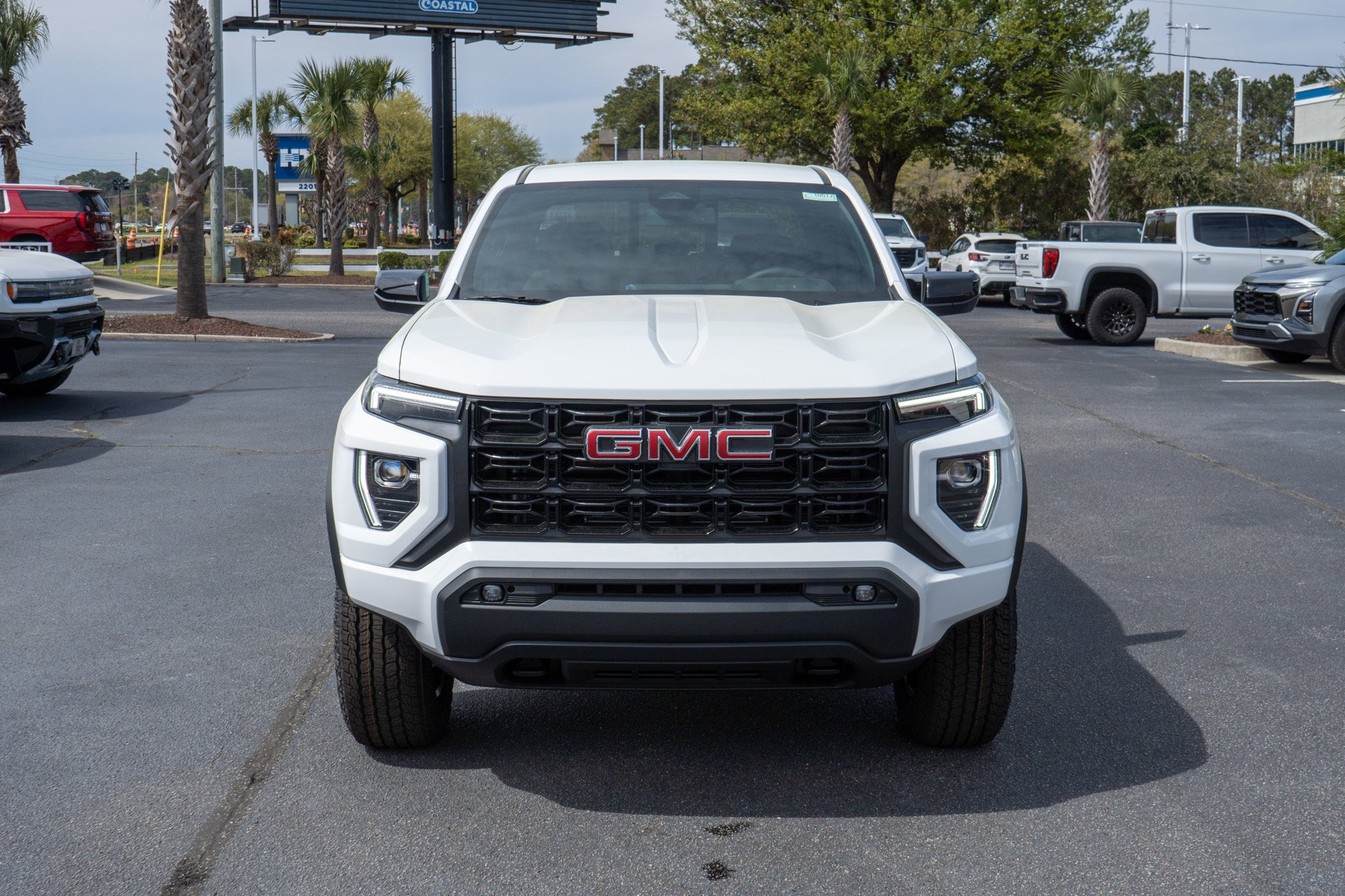 2026 GMC Canyon Elevation - Photo 8