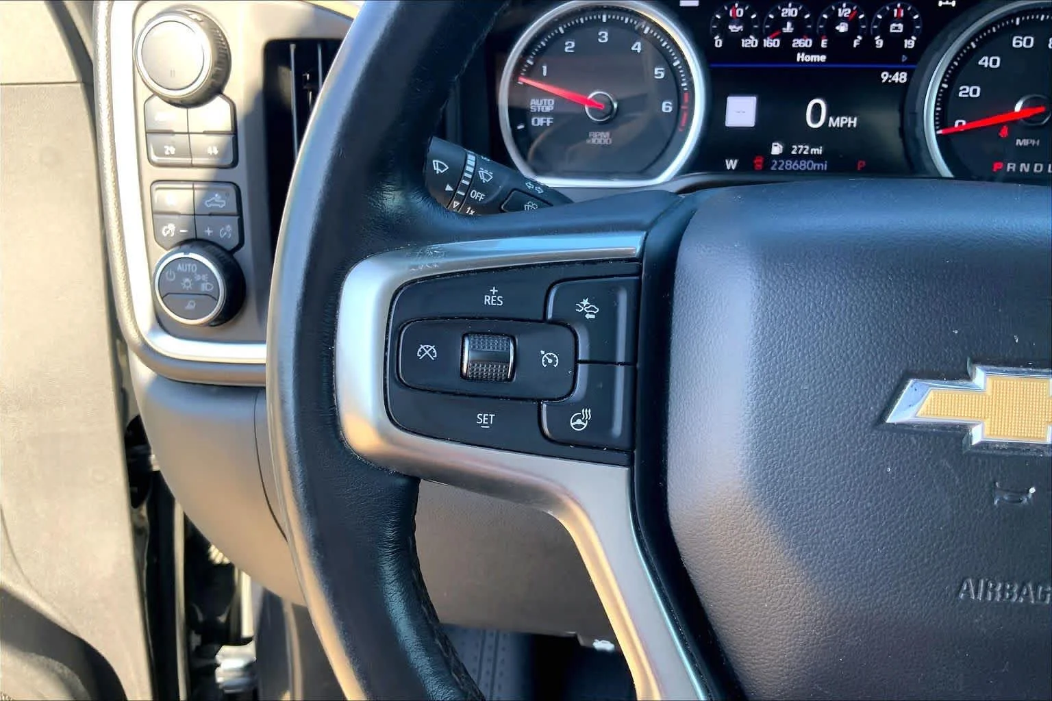 Used 2019 Shadow Gray Metallic Chevrolet LTZ image 21