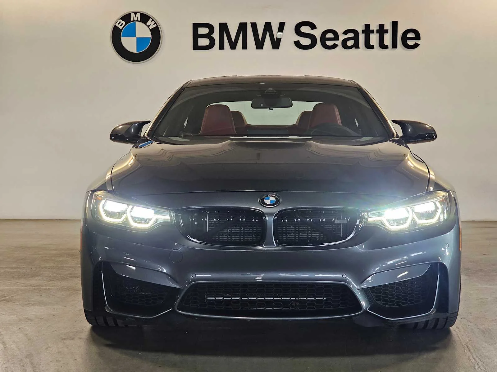 Used 2018 0B39 Mineral Grey Metallic BMW  image 7