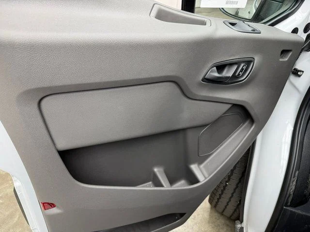 2025 Ford Transit Van Base - Photo 10