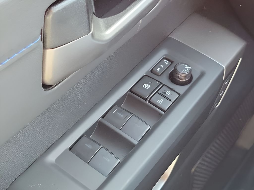 2026 Toyota Tundra Platinum - Photo 26