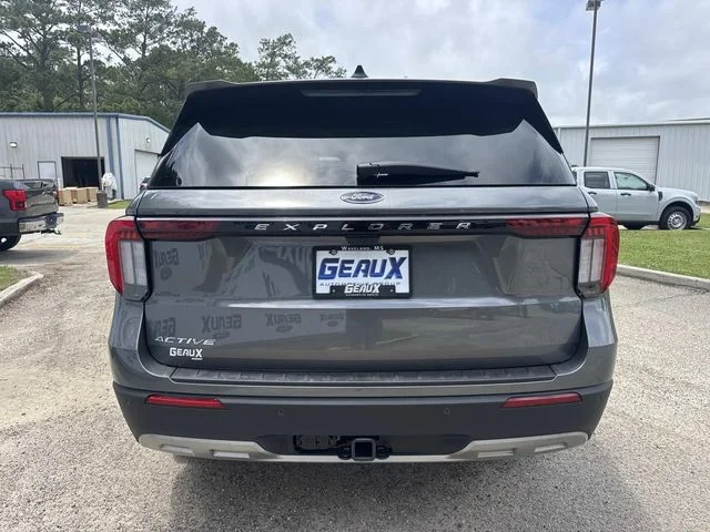 New 2026 Carbonized Gray Metallic Ford Active image 15