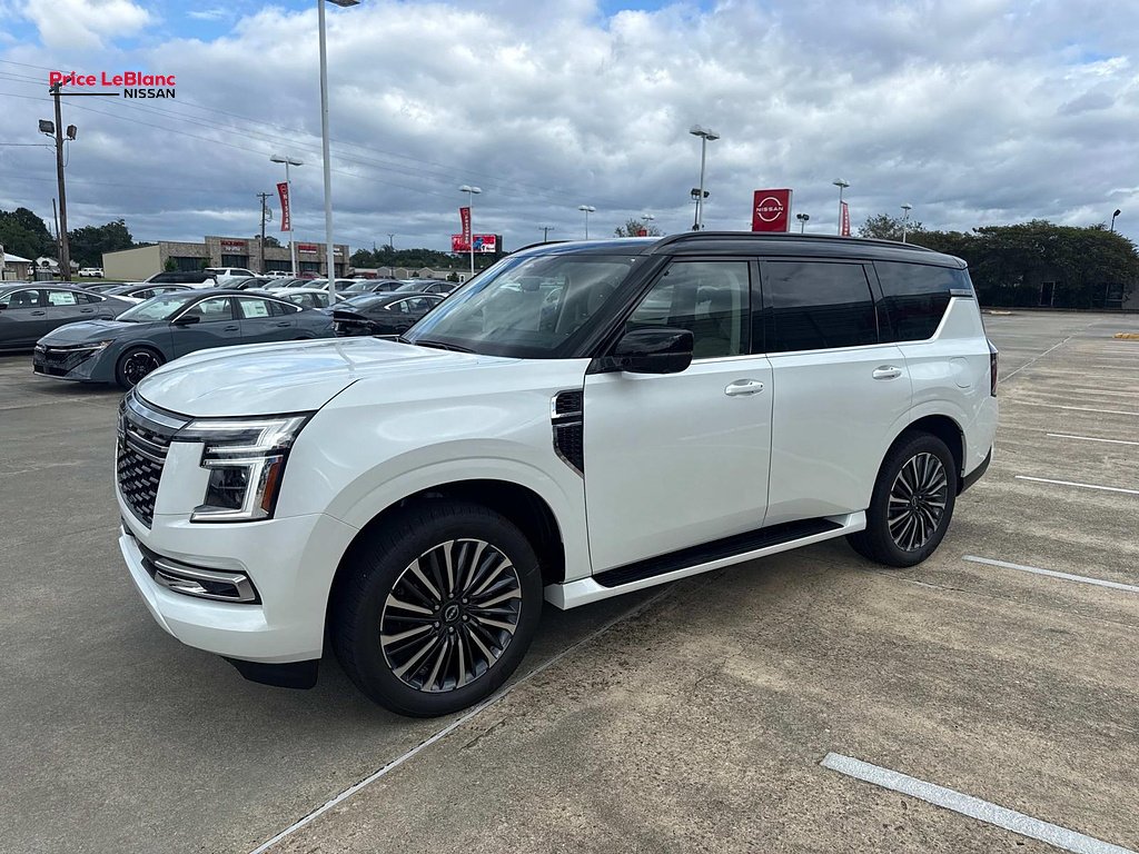 New 2026 Everest White TriCoat / Super Black Two-tone Nissan Platinum Reserve image 3