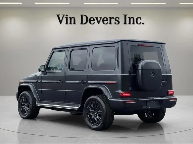 New 2027 MANUFAKTUR Night Black Magno Mercedes-Benz G 580 image 5