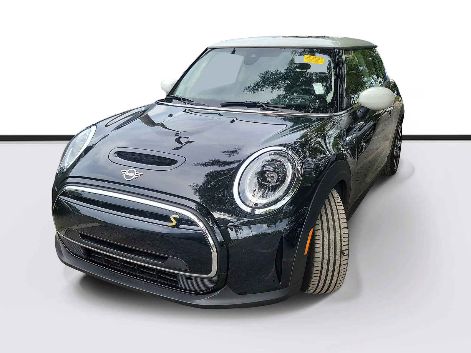 Certified Used 2024 Midnight Black MINI Cooper SE image 3