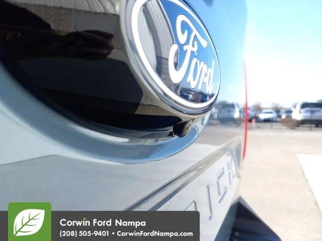 New 2026 Azure Gray Metallic Tri-Coat Ford XLT image 29