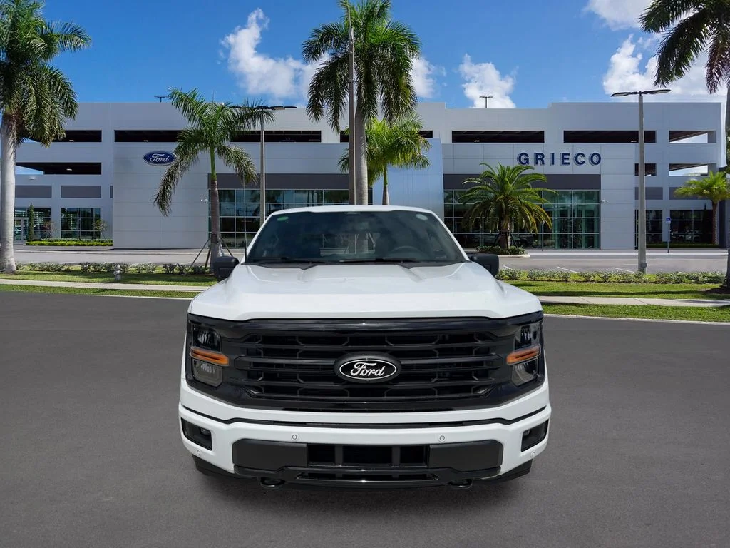 New 2026 White Ford XLT image 2